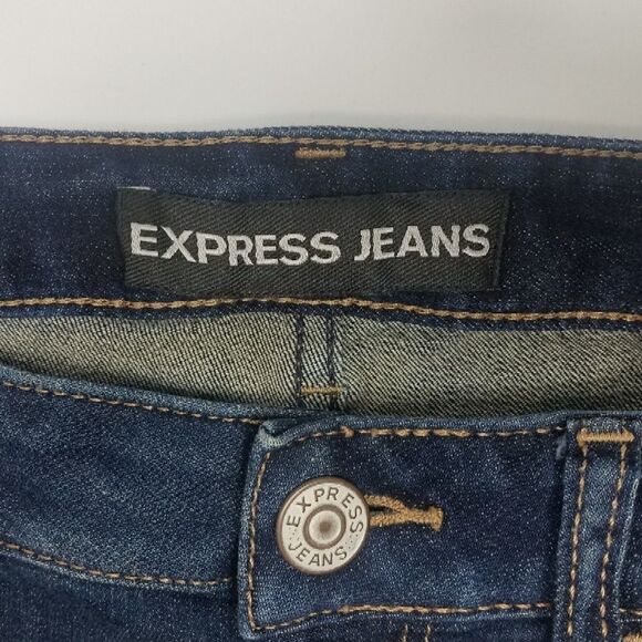 Express》 Boho Embroidered Cut Off Jean Shorts - Picture 5 of 8